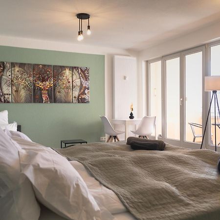 Home Shanti - Studio, Suedvorstadt, Balkon, Tv Leipzig Ngoại thất bức ảnh