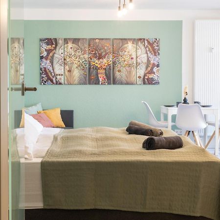 Home Shanti - Studio, Suedvorstadt, Balkon, Tv Leipzig Ngoại thất bức ảnh