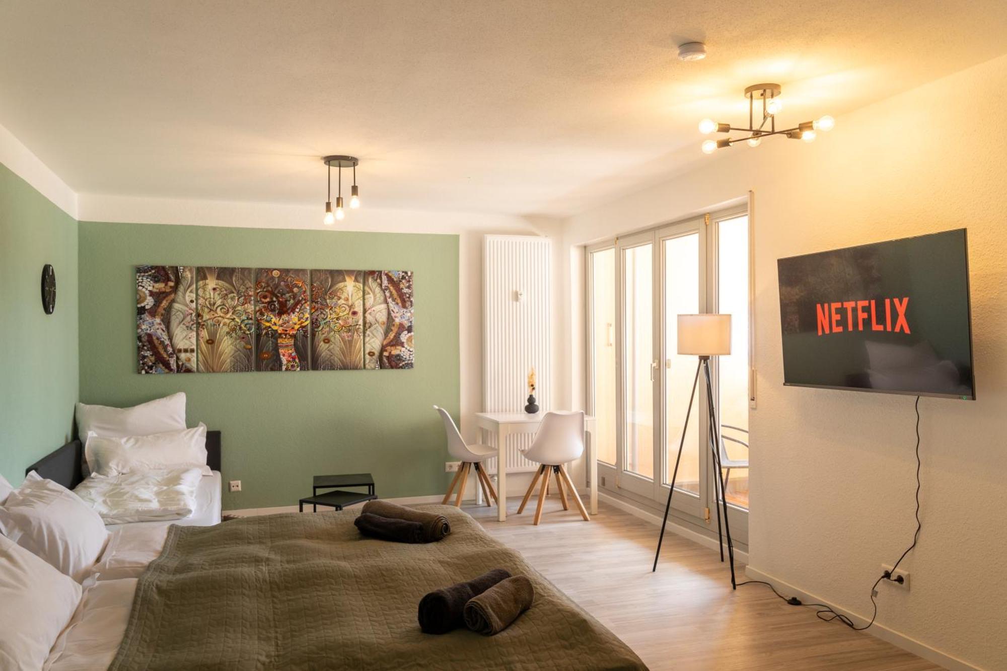 Home Shanti - Studio, Suedvorstadt, Balkon, Tv Leipzig Ngoại thất bức ảnh