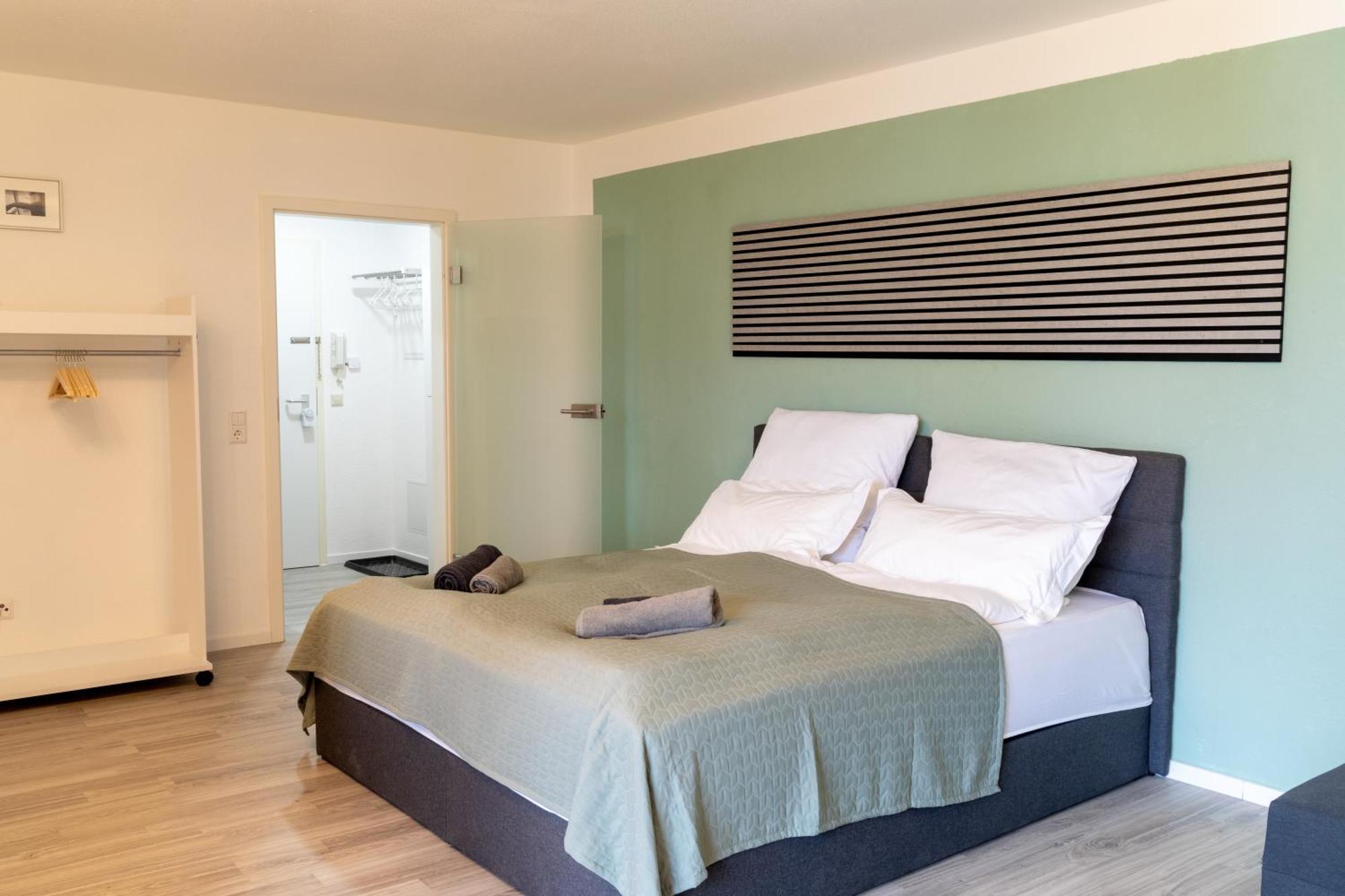 Home Shanti - Studio, Suedvorstadt, Balkon, Tv Leipzig Ngoại thất bức ảnh