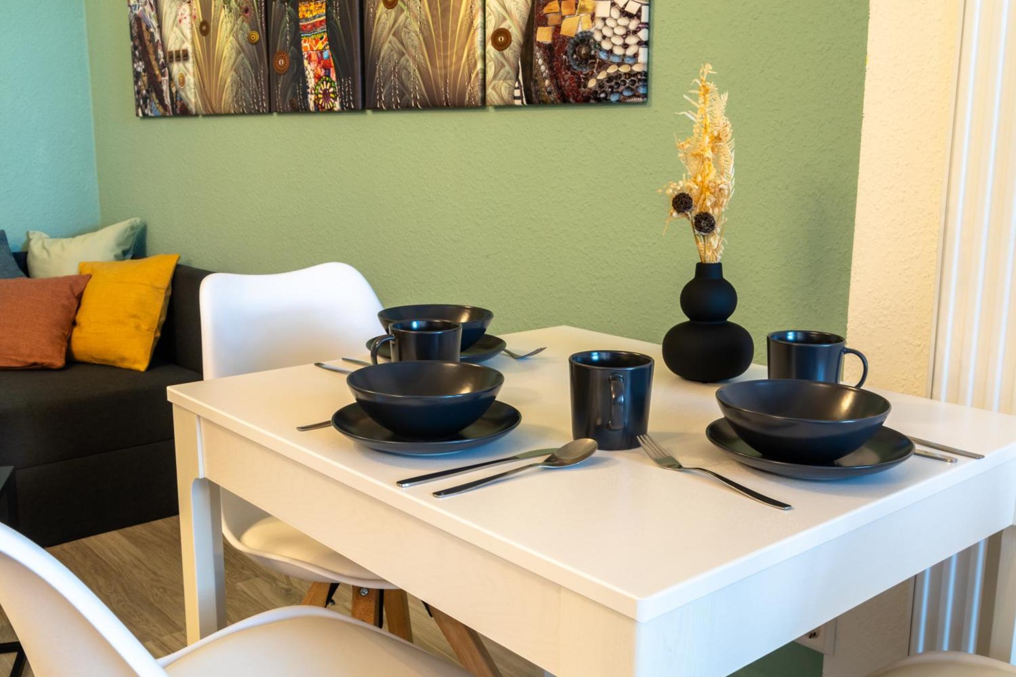 Home Shanti - Studio, Suedvorstadt, Balkon, Tv Leipzig Ngoại thất bức ảnh