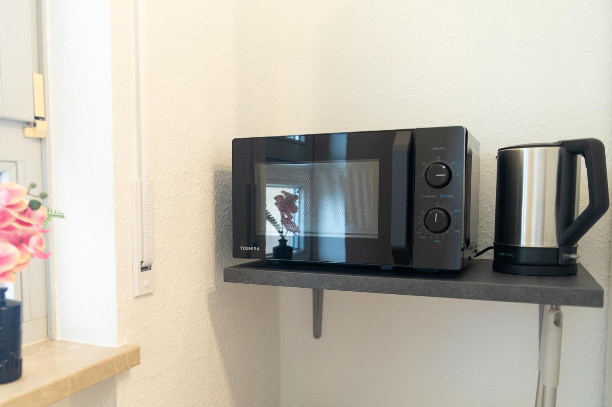 Home Shanti - Studio, Suedvorstadt, Balkon, Tv Leipzig Ngoại thất bức ảnh