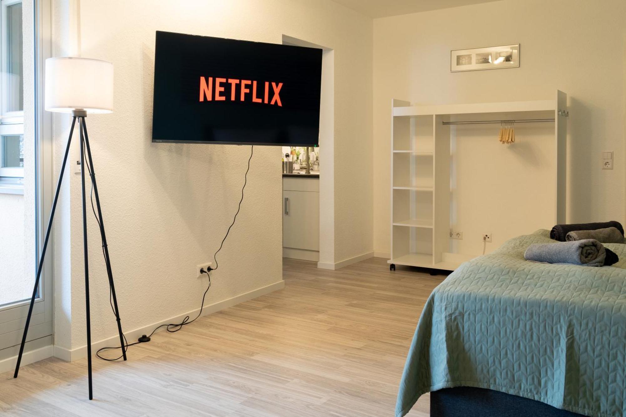 Home Shanti - Studio, Suedvorstadt, Balkon, Tv Leipzig Ngoại thất bức ảnh